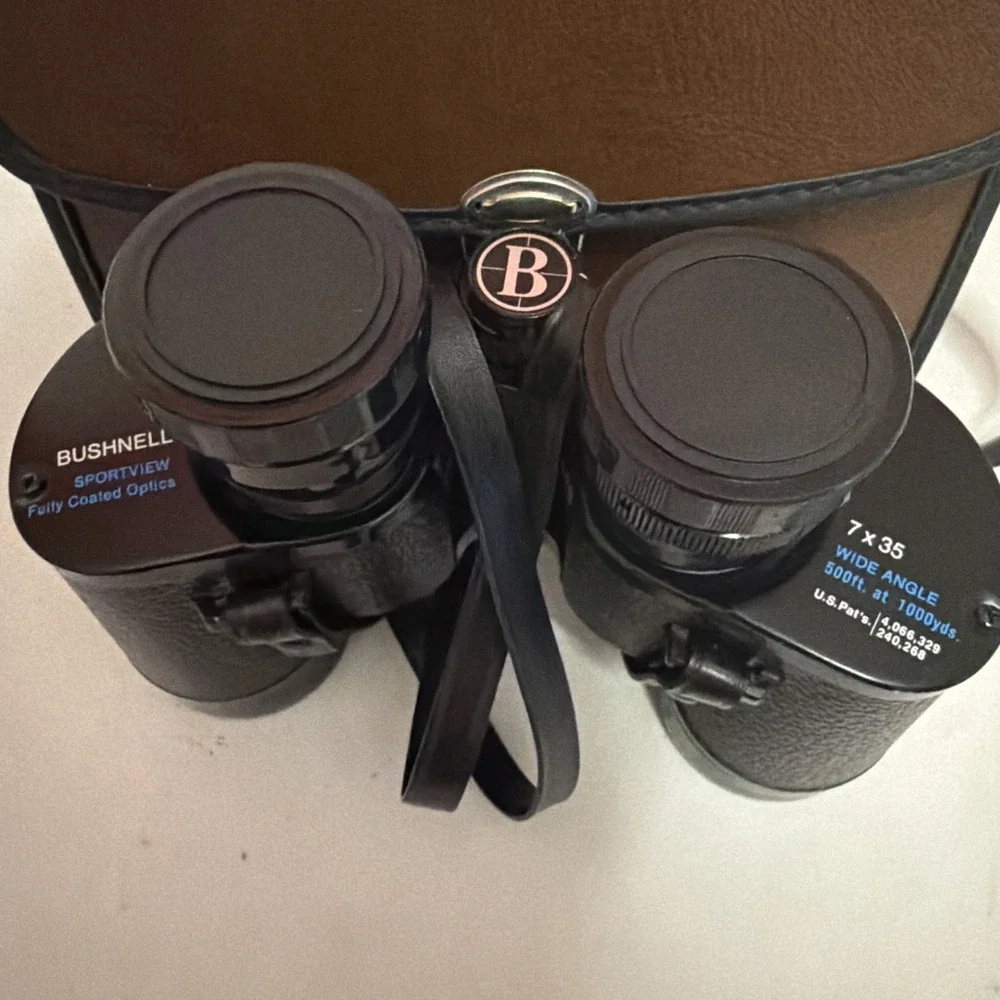 Vintage Bushnell 7x35 Binoculars Wide Angle InstaFocus Sportview With Hard Case